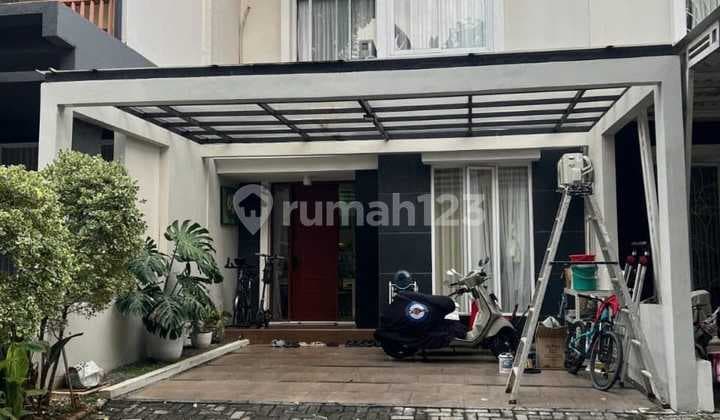 Rumah Cantik 2 Lantai Semifurnished Dalam Cluster Premium di Cibubur