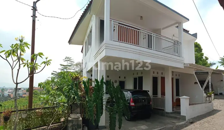 Rumah 2 Lantai Bagus Masuk Cluster Harga Terbaik di Ujung Berung
