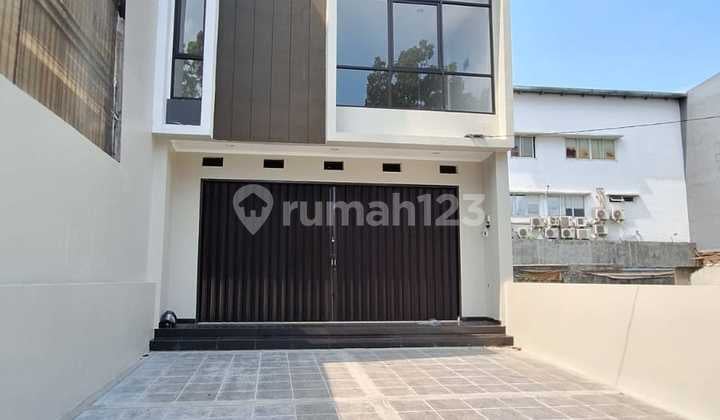 Ruko Baru SHM 2,5 Lantai Mainroad Kiaracondong Bandung