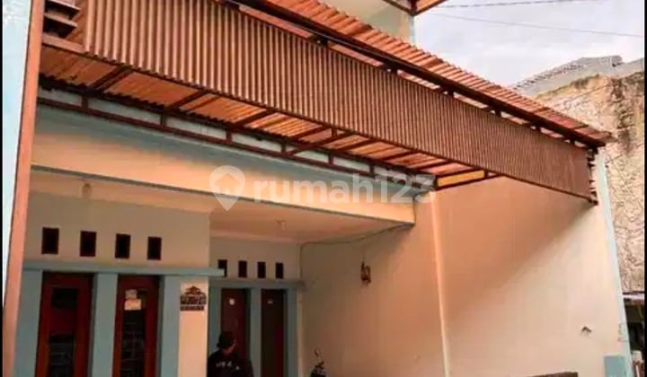 Rumah 2 Lantai 4 Kamar Sarimadu Sarijadi Dekat Pvj Bandung