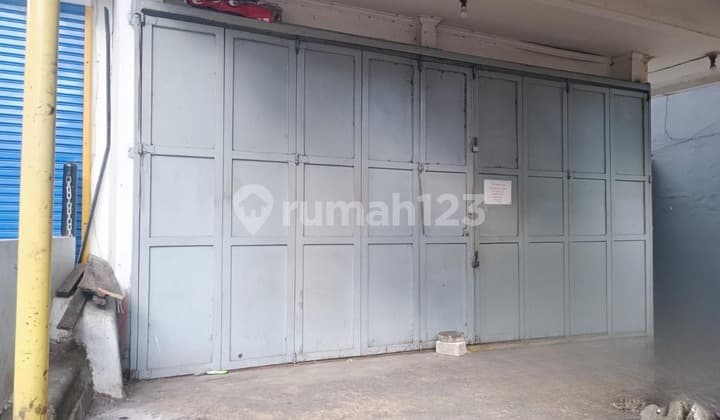 Strategic 2-Storey Business Space in Tubagus Near School and Dipatiukur