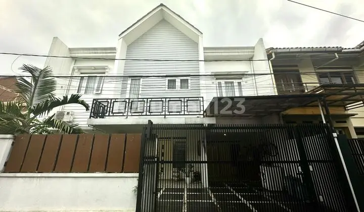 Rumah Semi Furnished 5 Kamar Turangga Buahbatu Lengkong Bandung