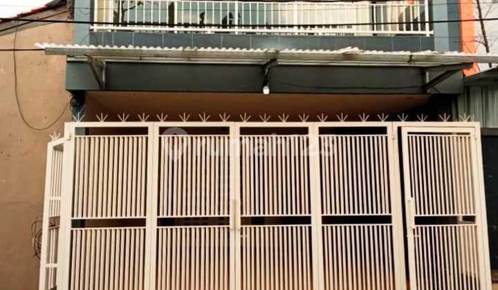 Rumah Siap Huni di Pepabri Raya - Kunciran,Cocok untuk Keluarga Besar