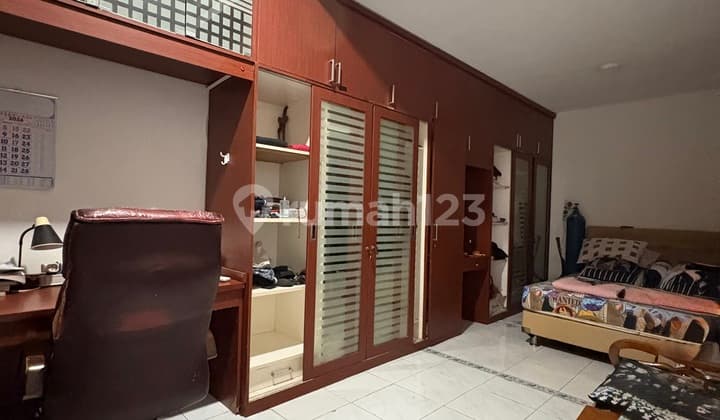 Rumah Bagus SHM Luas di Bintaro Permai