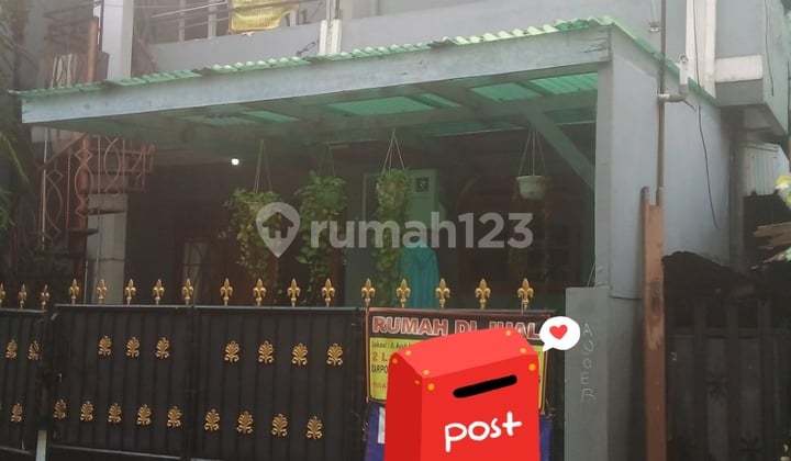 Dijual Rumah Otista Belakang Gelanggang Remaja bonus kos-kosan 5 pintu
