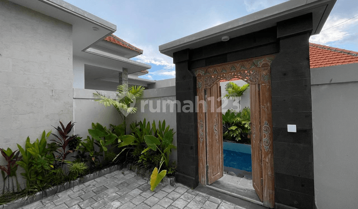 Minimalist Concept Villa For Rent In Canggu