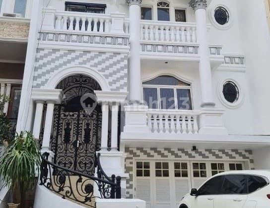 For Rent Luxury Florence Home PIK 8x20 4+1KT Fully Furnished