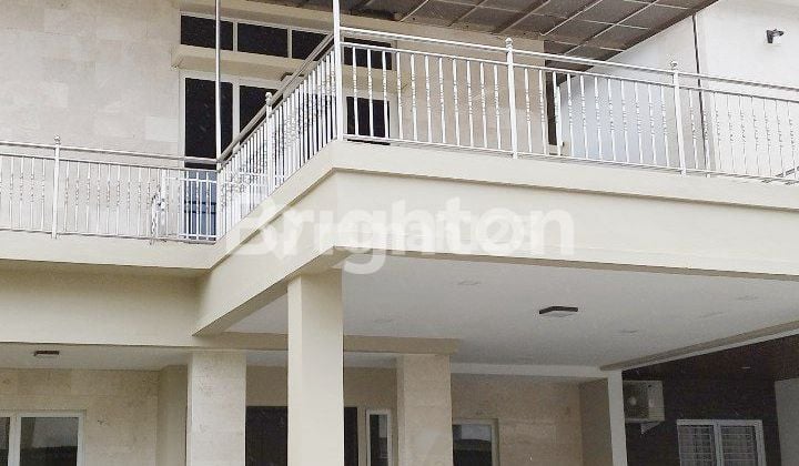 Diamond Palace, Rumah Baru Renovasi, Siap Ditempati, Depan Jalan Utama, Row Besar,jln Raja Isa, Batam Center