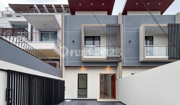 Brand New 2-Story House Ready for Occupancy for Sale in Meruya, West Jakarta