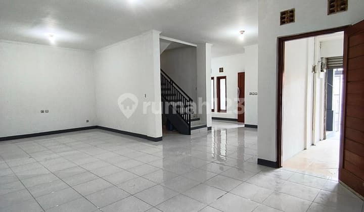 For Sale 2 ½ Story House, Pasir Koja/Kopo Panjunan Wing, Bandung City