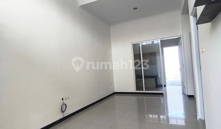 Ready-to-Occupy House in Cluster TKI V Near Bandung Toll Access.