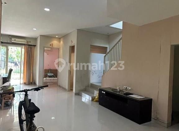 Tj22*For Sale Minimalist House in Bukit Mas Tourism**Great Poll There is a Large Playground Behind the House*
