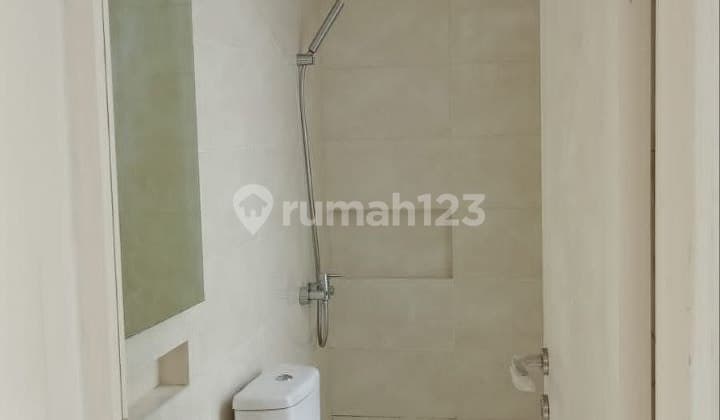 Ssn - *new Gres Grand Pakuwon 2 Lt*_*adelaide Type Sanders*_