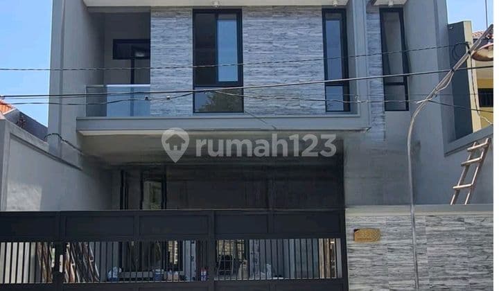 *new Project!!!*⚬ *mulyosari Utara*⚬ *depan Taman*