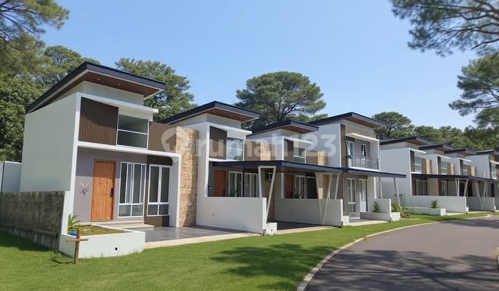 House for Sale in Jogja Ready to Occupied in Kaliurang Uii Road Housing Complex