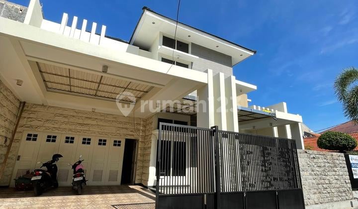 Dijual Rumah Minimalis di Darmo Permai Dekat Pakuwon