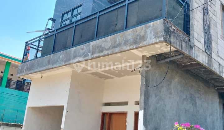 Dijual Rumah Kos-Kosan Sedang Renovasi Kawasam Rungkut Industri