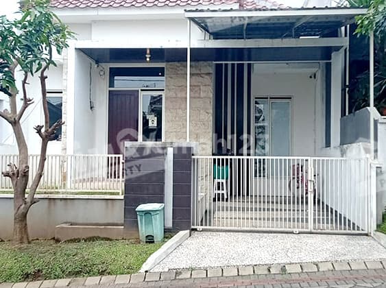 Rumah di Austinville Unmer & Machung (cod_rit)