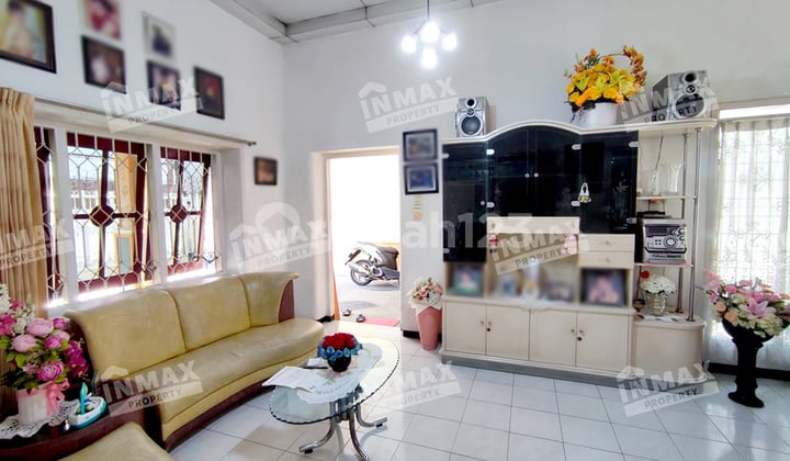 Rumah Hari Tua Dekat Rsi Dan Pasar Daerah Pulau Pulau