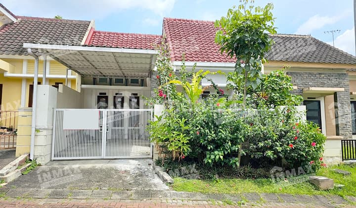 Rumah Furnished Siap Huni Tinggal Bawa Koper Udara Sejuk