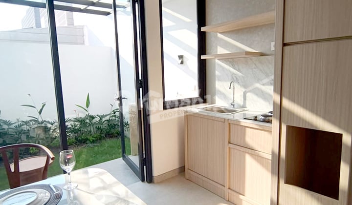 Rumah Baru Minimalis Dekat Binus, Sekolah Internasional