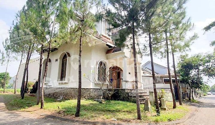 Rumah Unik Araya Dekat Binus Dan Persada Hospital