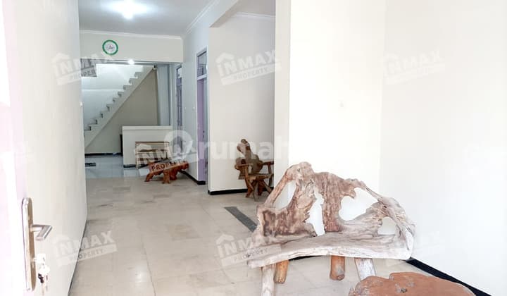 2-Story House in Tidar Near School, Church Suitable for Retirement