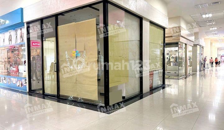 Booth Matos Siap Pakai, Dekat Um & Ub Ada 4 Unit