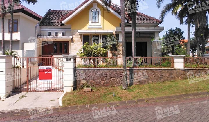 Rumah luas di villa puncak tidar, dekat Machung (vpt_end)