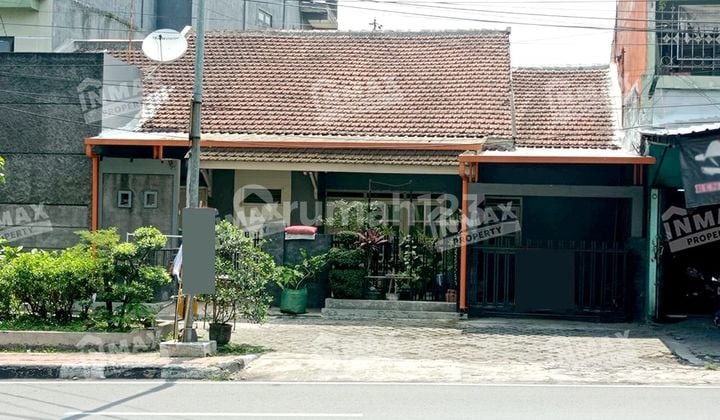 Rumah 5 Kamar Pinggir Jalan Bisa Untuk Kos (tumsur_iv)
