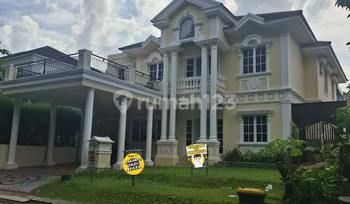 Disewakan Rumah Mewah di Cluster Virginia Kota Wisata