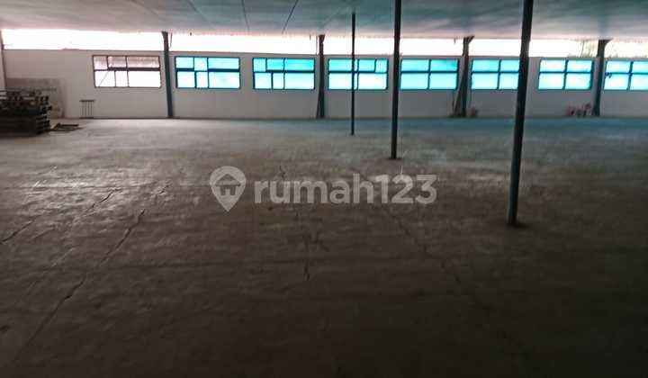 FOR RENT WAREHOUSE IN TELUK GONG NORTH JAKARTA SIZE 648M2