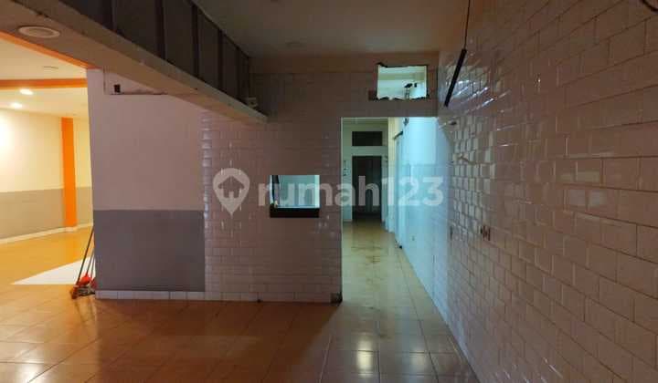 For Rent: Attached Shophouse on Fatmawati Raya, South Jakarta, Suitable for All Types of Businesses