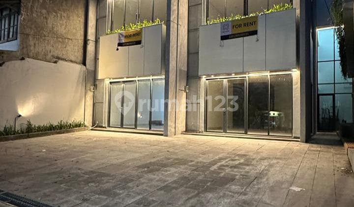 DISEWAKAN RUKO BARU 2,5 LANTAI DI KEBAYORAN BARU PETOGOGAN JAKARTA SELATAN