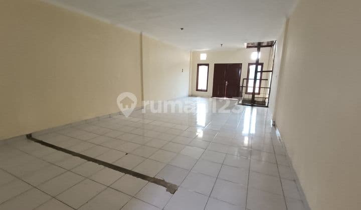 Teluk Gong Shop House for Rent 4 Floors with Goods Lift Strategic Area