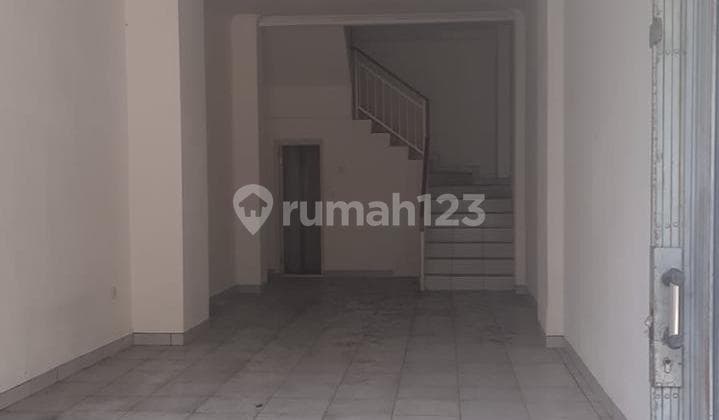 Disewakan Ruko Gandaria Dekat Mall 3lantai Jakarta Selatan