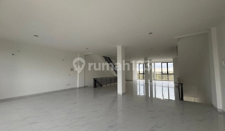 Ruko Batavia Sea Siap Pakai dengan 4 Lantai