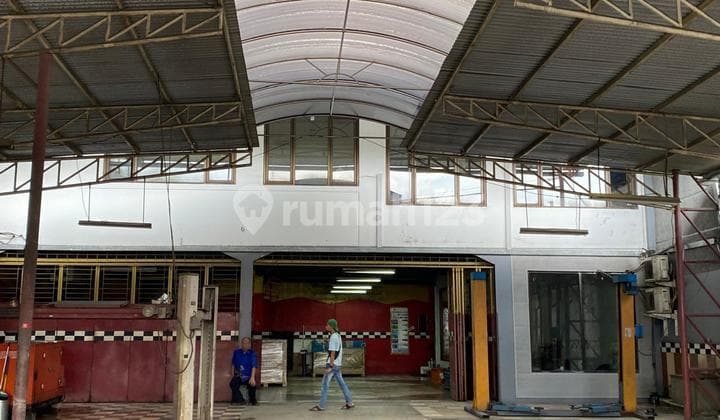 Gudang - Bengkel Lokasi Strategis di Bintaro, Jakarta Selatan