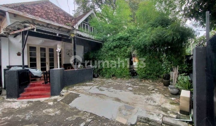Dijual Rumah Heritage Tengah Kota Jalan Tsman Bungkul
