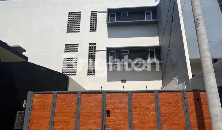 RUMAH KOST DI BSD CITY TANGERANG SELATAN