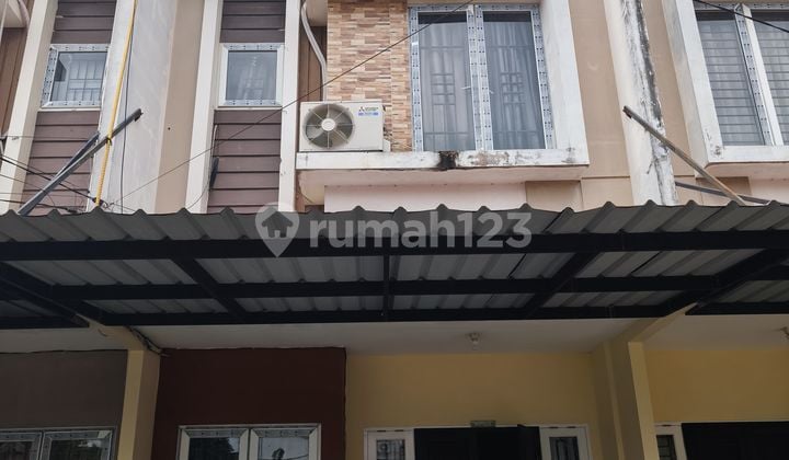 Rumah di Kawasan Elit Dalam Komplek Sudah Siap Huni di Medan Helvetia