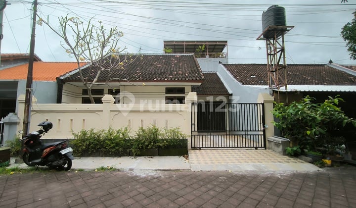 Rumah Cluster Kuta 3 Kamar Carport 2 Mobil Dekat Bandara Ngurah Rai