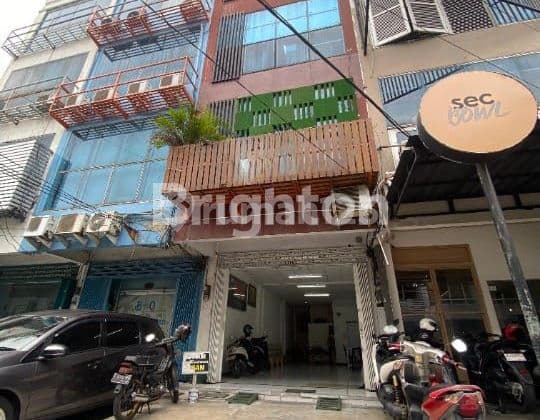 RUKO NOL JALAN MANYAR KERTOARJO STRATEGIS