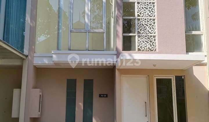 Rumah 2 Lantai Siap Huni Zimbali Costa, Pakuwon City