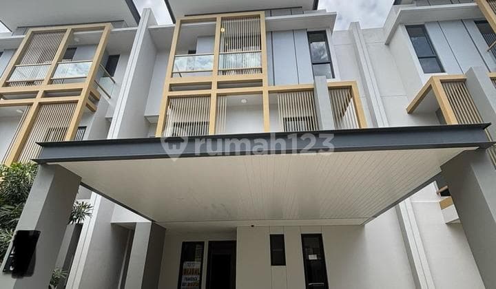 Dijual Rumah 3 Lantai Di Eonna Cluster Aerra Bsd PPJB di BSD Rumah