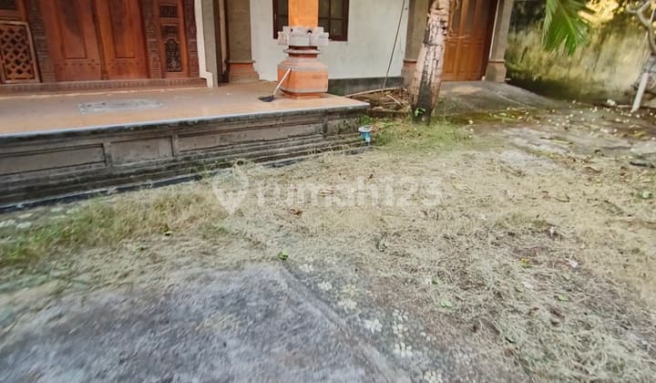 2 Strategic Houses in the Center of West Denpasar City