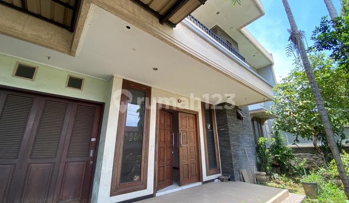 Rumah 2 Lantai Di Gatsu Tengah – 8 Kamar, Bangunan Bagus, Lokasi Strategis