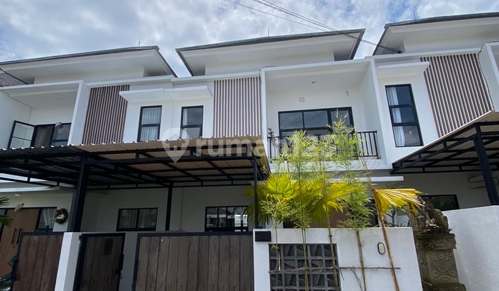 Disewakan Rumah Baru 2 Lantai Furnished di Dalung