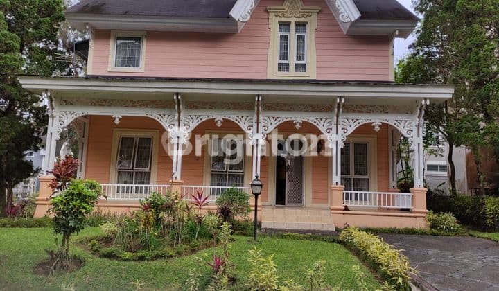 Rumah Cantik siap huni di jual cepat Bogor