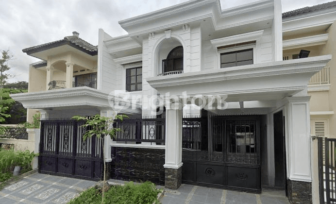 RUMAH MODERN KLASIK BISA UNTUK KOS DI ARAYA KOTA MALANG